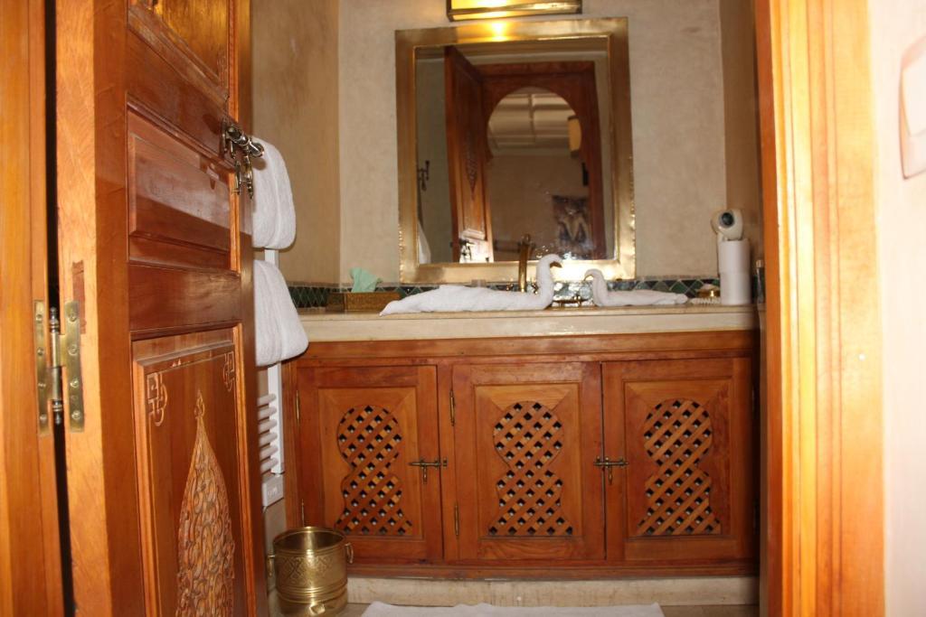 Hotel Dar Sholmes Marrakesh Habitación foto